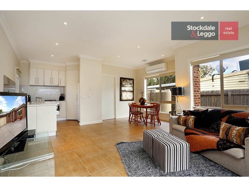 2/35 Plumpton Avenue, Glenroy VIC 3046