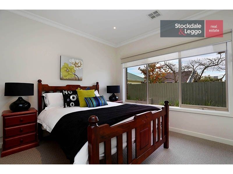 2/35 Plumpton Avenue, Glenroy VIC 3046