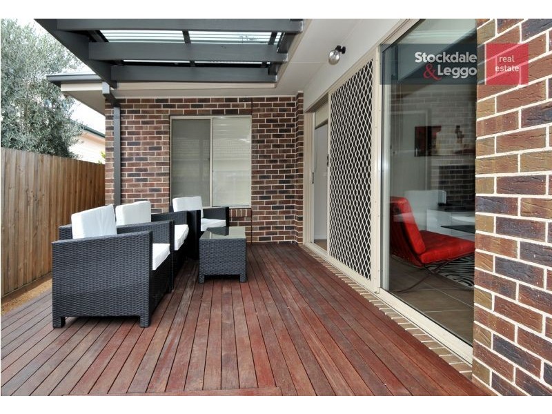 2/35 Plumpton Avenue, Glenroy VIC 3046