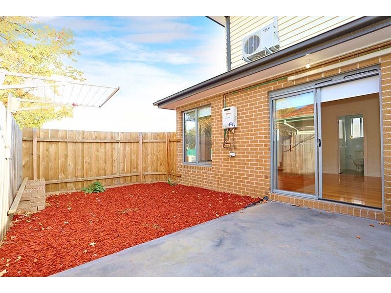 1/130 Daley Street, Glenroy VIC 3046