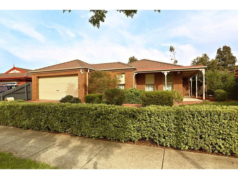 33 Paroo Avenue, Roxburgh Park VIC 3064