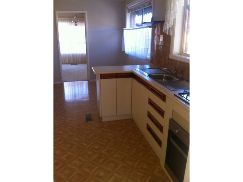 33 Evell Street, Glenroy VIC 3046