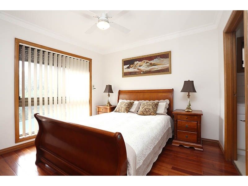 37 Valley Crescent, Glenroy VIC 3046
