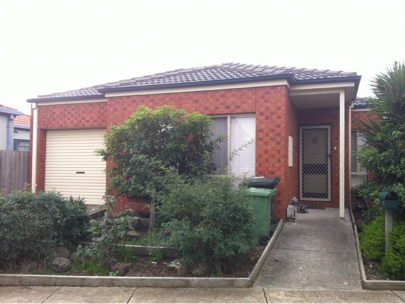 1/11 Wharton Avenue, Dallas VIC 3047