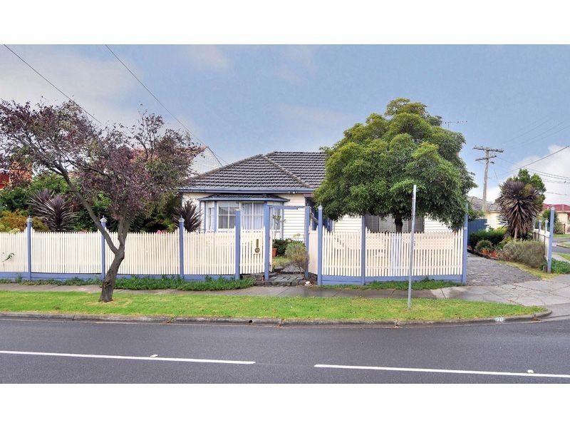 20 Tarana Avenue, Glenroy VIC 3046