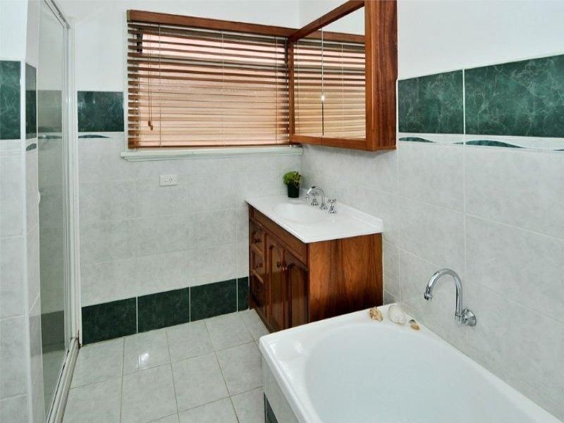 14 Magnolia Street, Oak Park VIC 3046