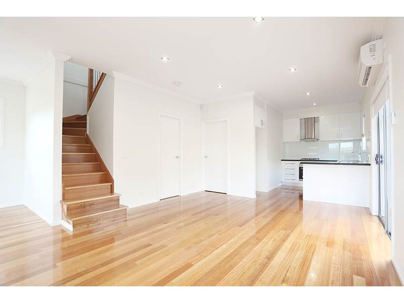 1/130 Daley Street, Glenroy VIC 3046