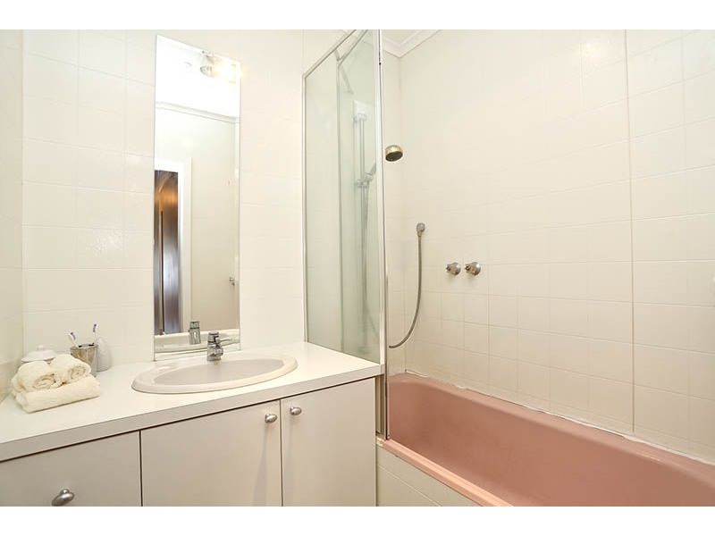 8 Wyuna Street, Fawkner VIC 3060