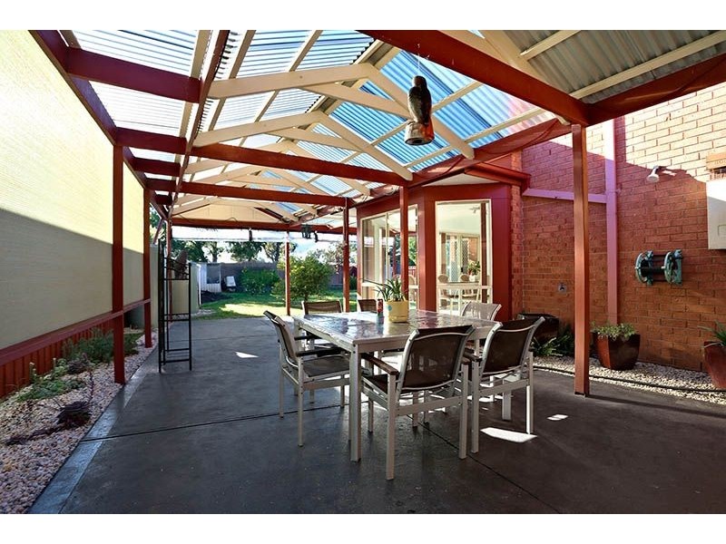 24 Thurmand Court, Roxburgh Park VIC 3064