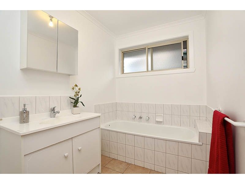 18 Ila Street, Glenroy VIC 3046