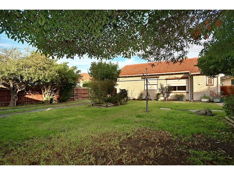 172 Hilton Street, Glenroy VIC 3046