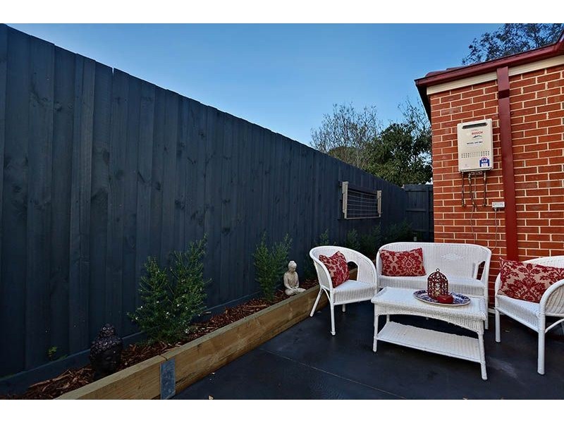 2/340 Gaffney Street, Pascoe Vale VIC 3044