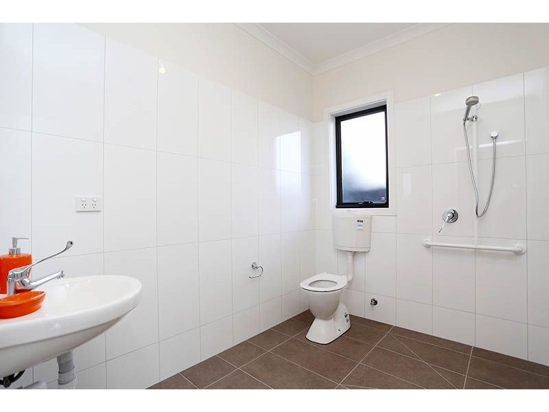 4/4 Truscott Street, Glenroy VIC 3046
