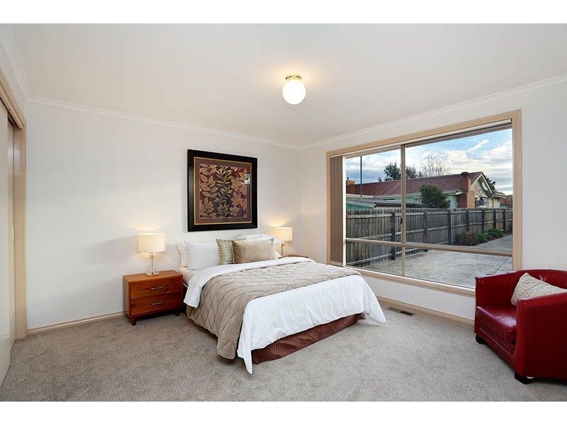 2/6 Maude Avenue, Glenroy VIC 3046