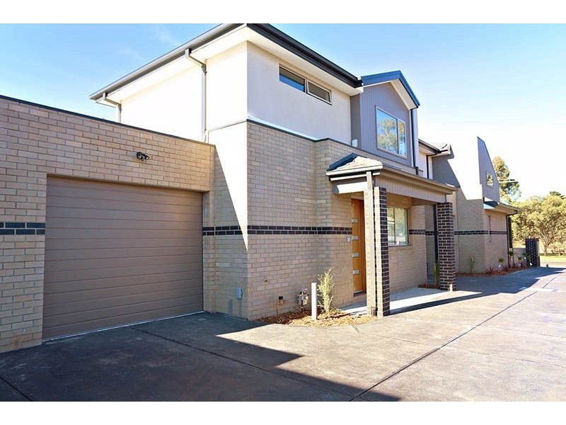 2/68 Glenroy Road, Glenroy VIC 3046