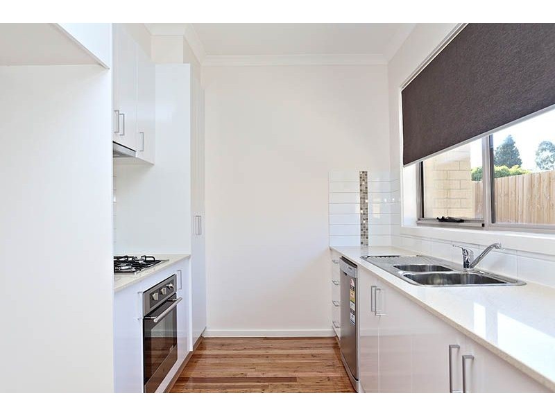 2/68 Glenroy Road, Glenroy VIC 3046