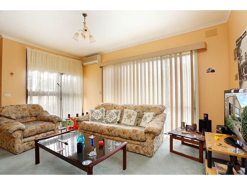 1/32 Gladstone Parade, Glenroy VIC 3046