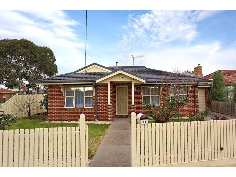 84 Glen Street, Glenroy VIC 3046
