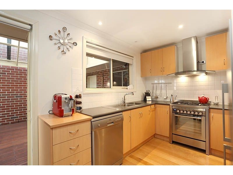 84 Glen Street, Glenroy VIC 3046