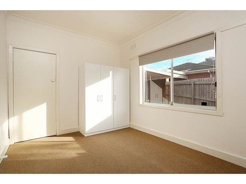 8 Acacia Street, Glenroy VIC 3046