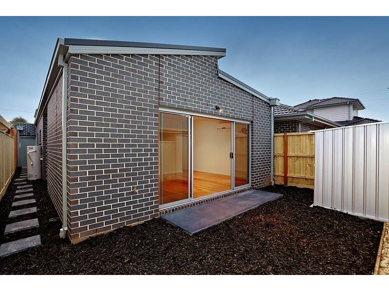 8/54-56 Justin Avenue, Glenroy VIC 3046
