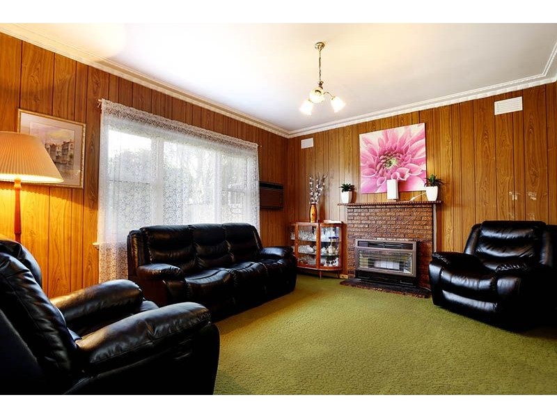 2 Gorrie Place, Glenroy VIC 3046