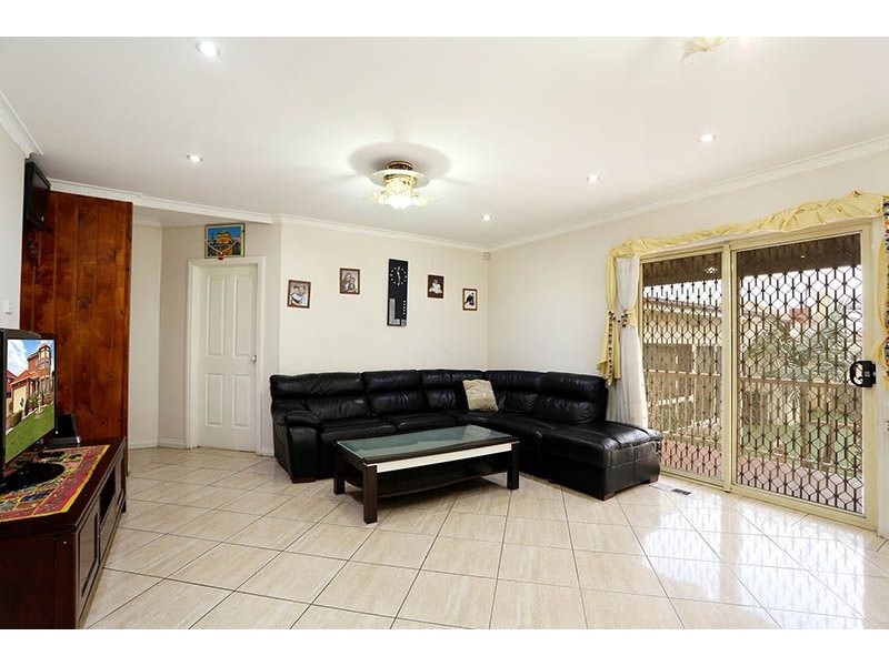 20 Dowding Close, Fawkner VIC 3060