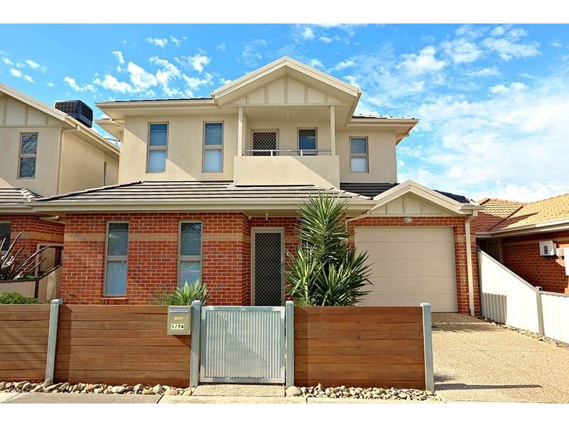 1/74 Chapman Avenue, Glenroy VIC 3046