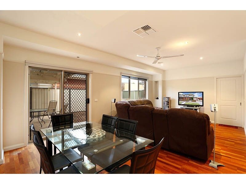 1/74 Chapman Avenue, Glenroy VIC 3046