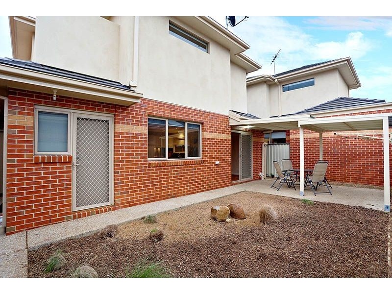 1/74 Chapman Avenue, Glenroy VIC 3046