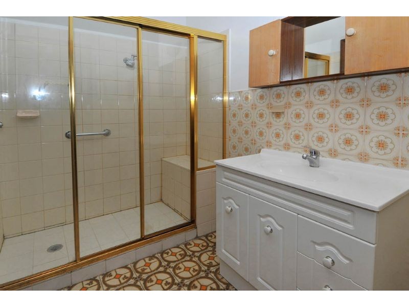 1/2 Wicklow Street, Pascoe Vale VIC 3044