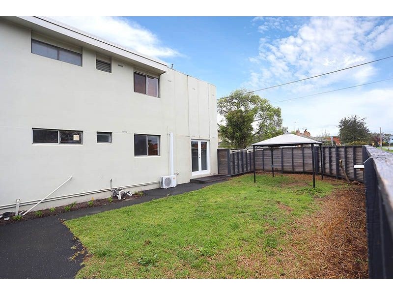 1/77 Chapman Avenue, Glenroy VIC 3046