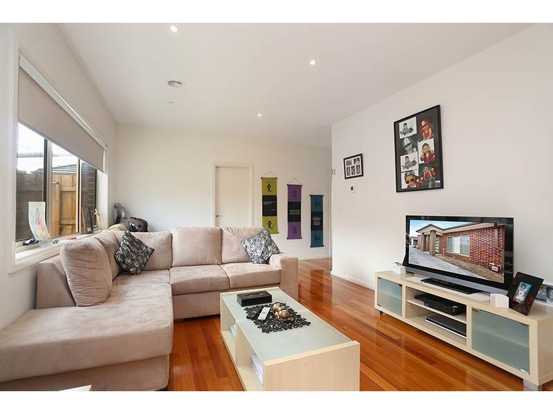 2 & 3/3 Reginald Court, Broadmeadows VIC 3047