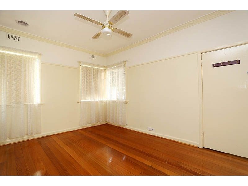 5 Hartington Street, Glenroy VIC 3046