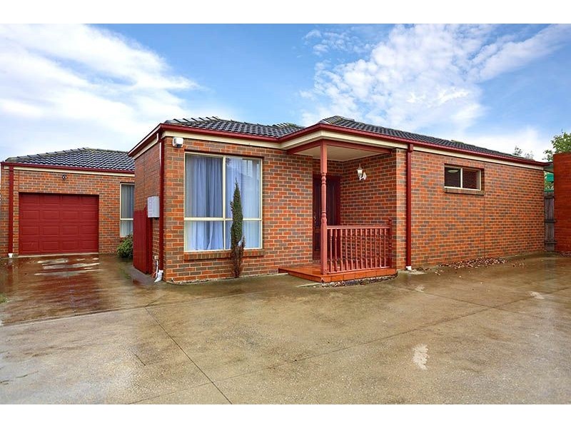 2/1 Isla Avenue, Glenroy VIC 3046