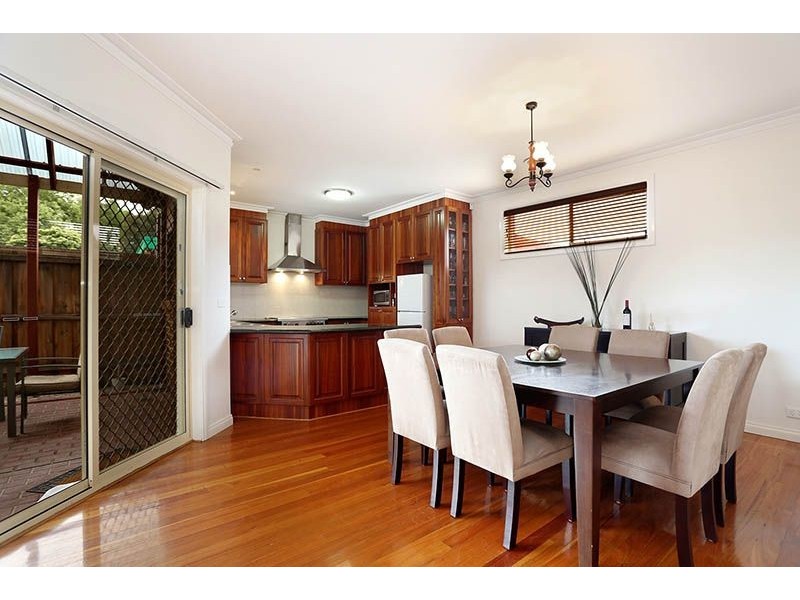 2/1 Isla Avenue, Glenroy VIC 3046