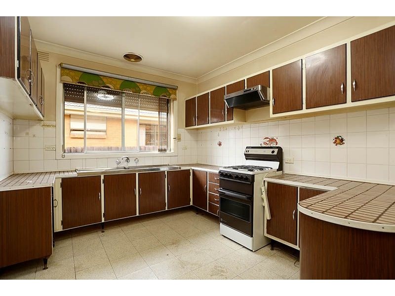 13 Lowson Street, Fawkner VIC 3060