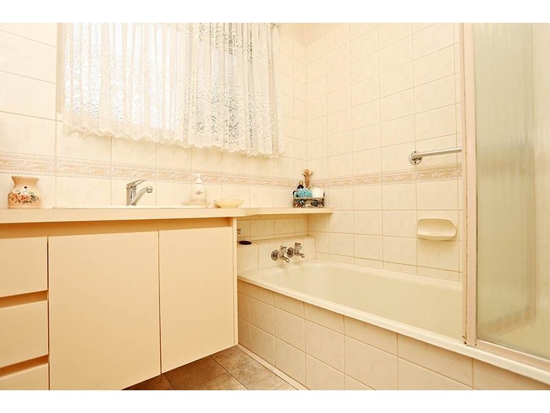 10 Daley Street, Glenroy VIC 3046