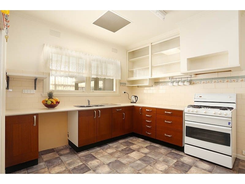 81 Domain Street, Hadfield VIC 3046