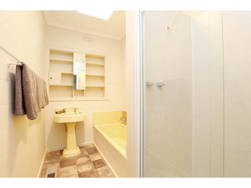 81 Domain Street, Hadfield VIC 3046