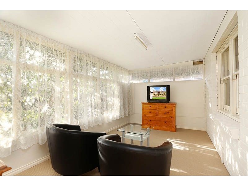 81 Domain Street, Hadfield VIC 3046