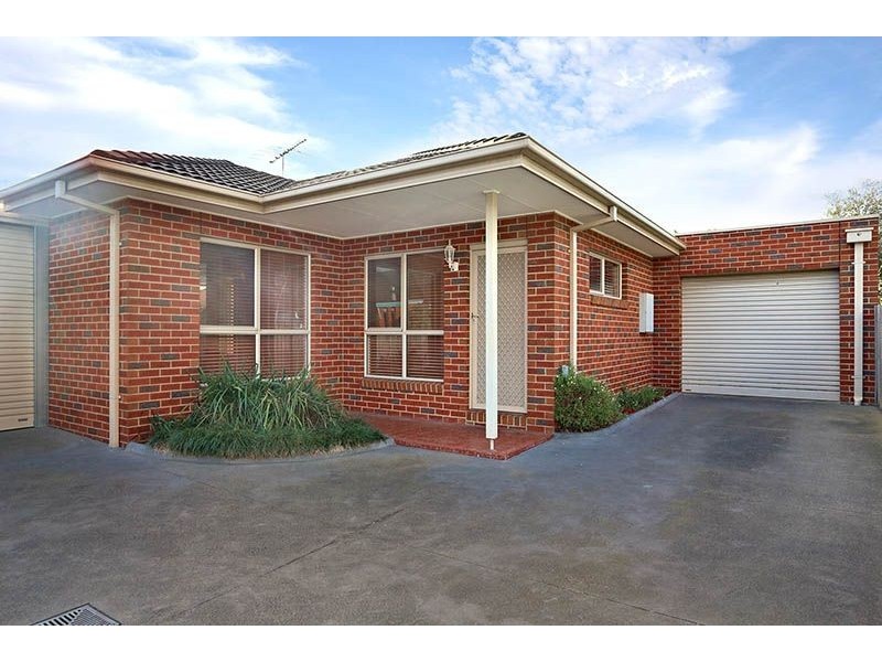 8a Acacia Street, Glenroy VIC 3046