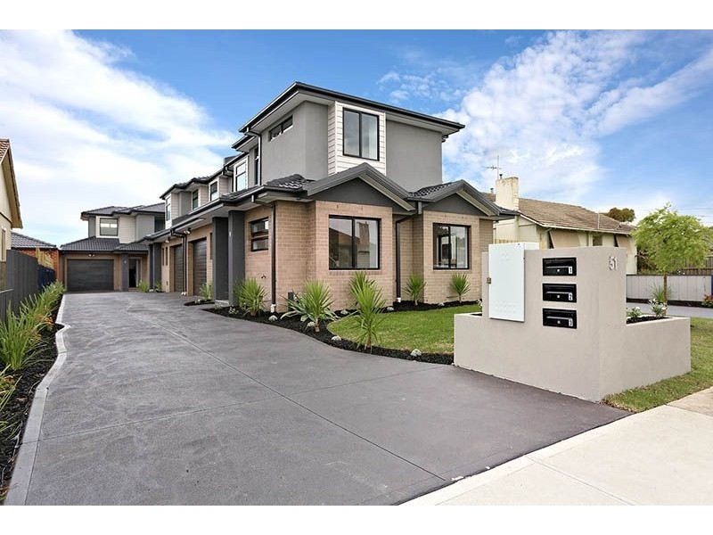 2/51 Jacana Avenue, Broadmeadows VIC 3047