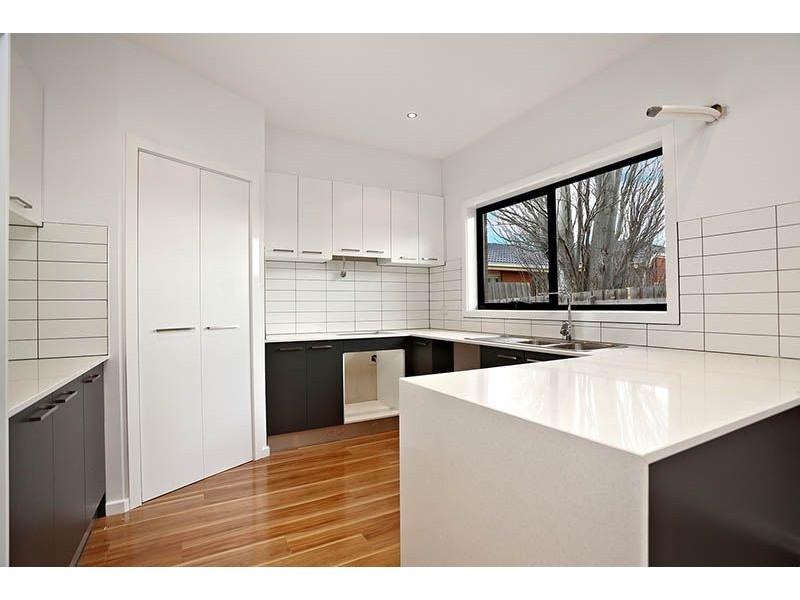 3/51 Jacana Avenue, Broadmeadows VIC 3047
