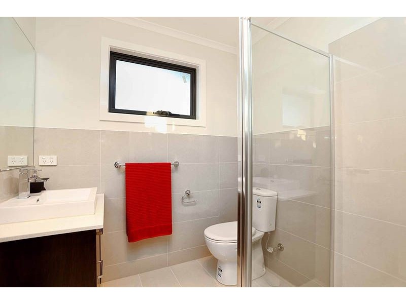 2 Kalang Road, Glenroy VIC 3046