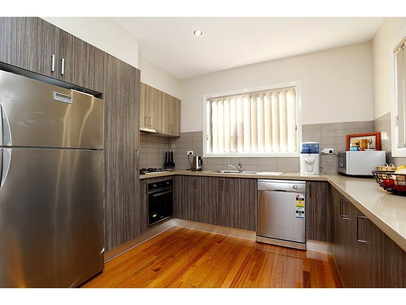 2/19 Gosford Crescent, Broadmeadows VIC 3047
