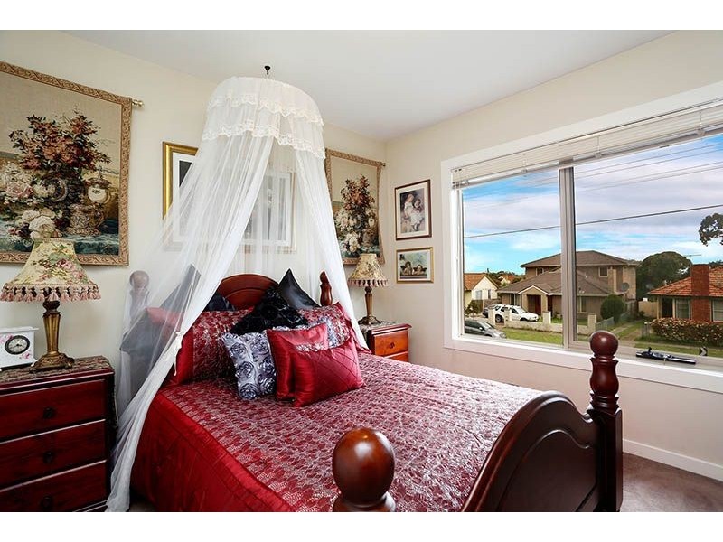 1/112 Daley Street, Glenroy VIC 3046