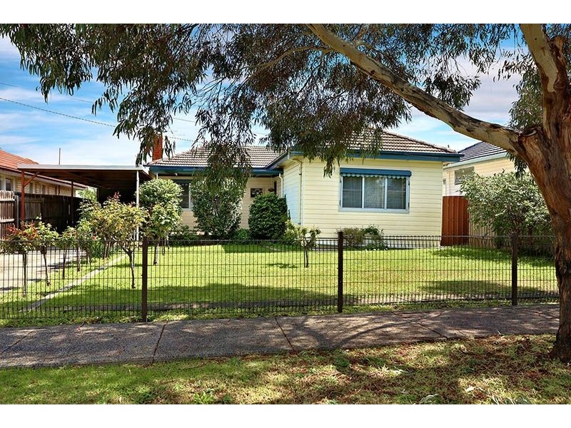 9 Maude Avenue, Glenroy VIC 3046
