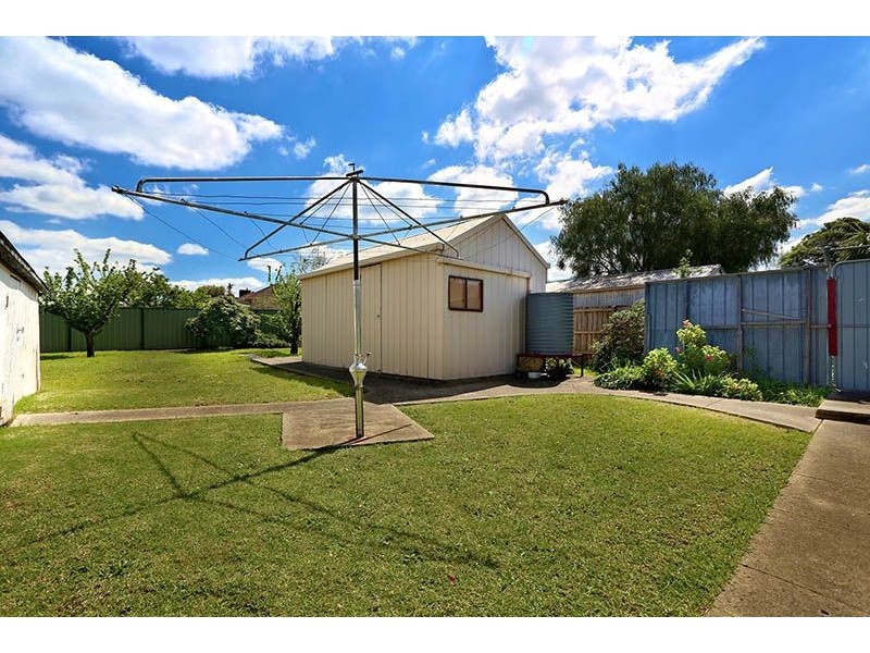 9 Maude Avenue, Glenroy VIC 3046