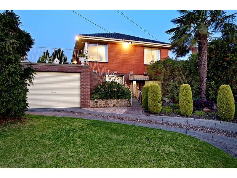 120 Outlook Drive, Glenroy VIC 3046